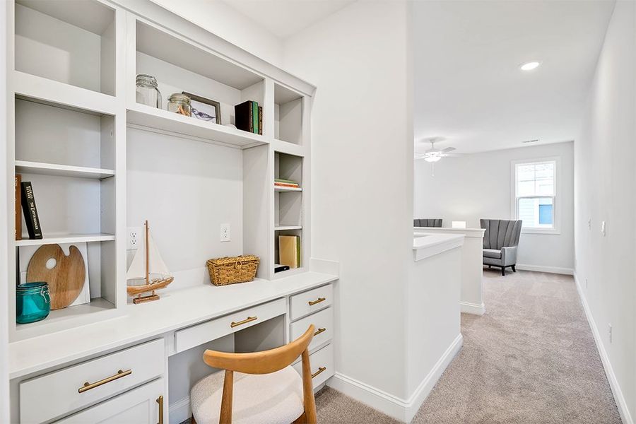 Charleston Harbor, Optional Built-In Desk