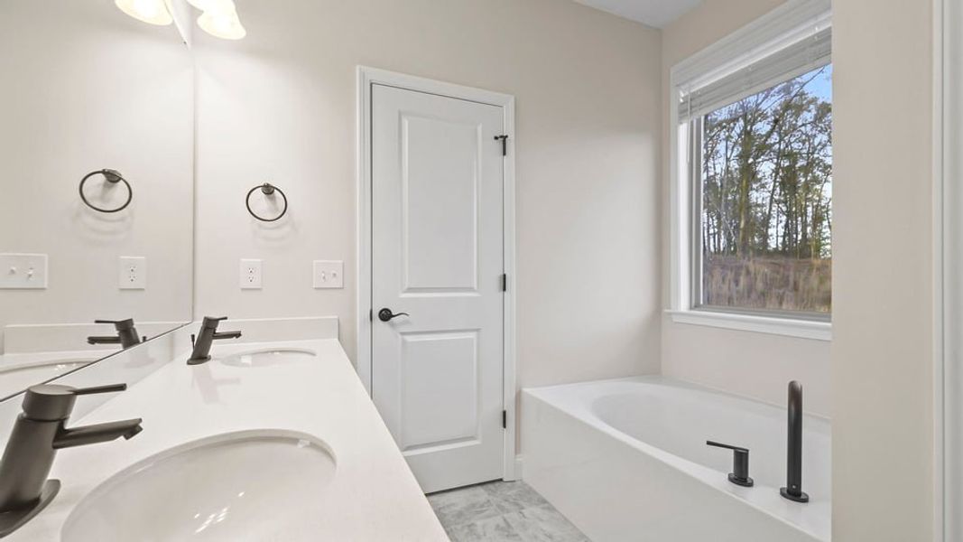 Furnished interior view inside a new home in Palmetto Valley, Anderson (Image 12).