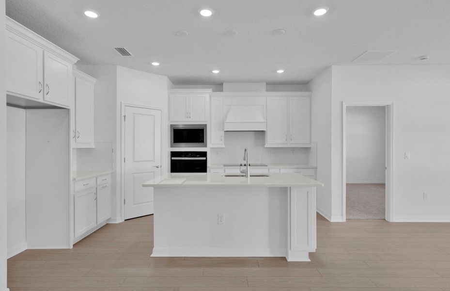 Furnished interior view inside a new home in Hyland Trail, Green Cove Springs (Image 5). Furnished interior view inside a new home in Hyland Trail, Green Cove Springs (Image 5).