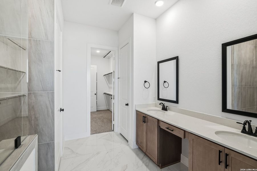 Furnished interior view inside a new home in Prominence, San Antonio (Image 7).