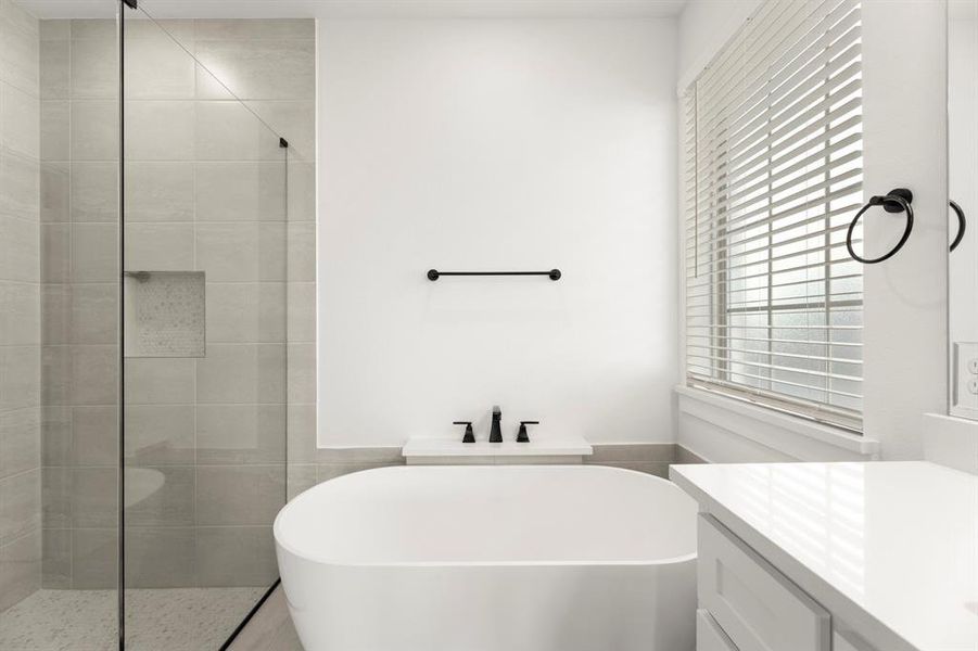 08. 8511 Great Stone - Bath (2)