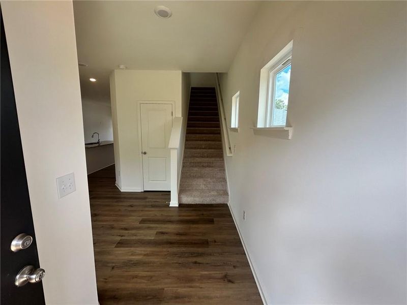 Spacious, unfurnished interior of a new home in Old Salem Crossing, Conyers (Image 12).