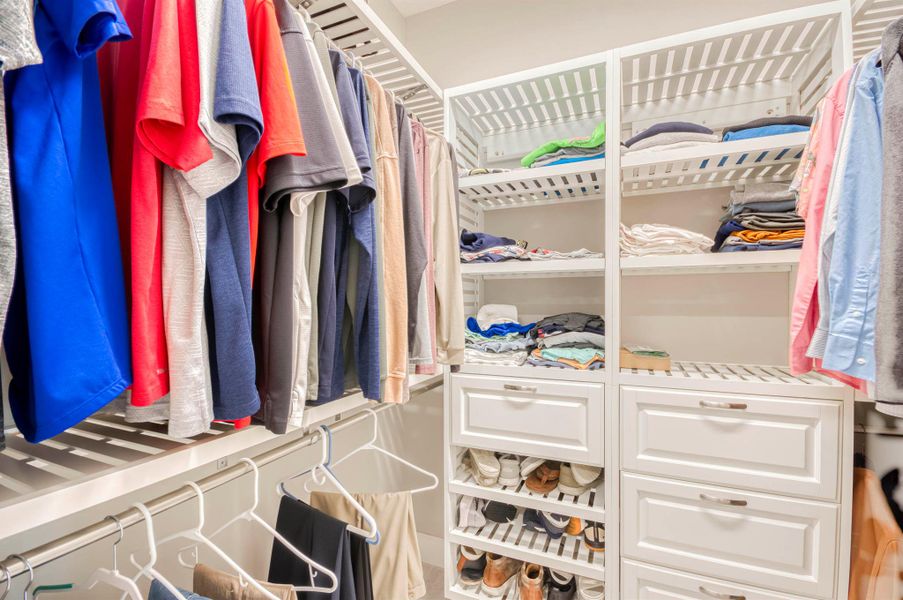 Close-up of interior finishes inside a home in , Port St. Lucie (Image 20).