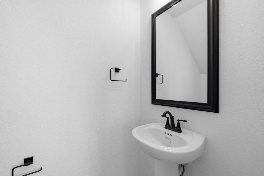 Close-up of interior finishes inside a home in Woodforest, Montgomery (Image 10).
