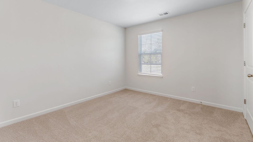 Spacious, unfurnished interior of a new home in Aspen Place, Thomasville (Image 24).