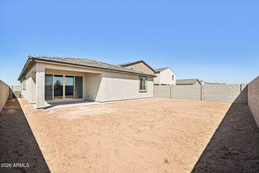 44-web-or-mls-S 95th Dr-S0904-044