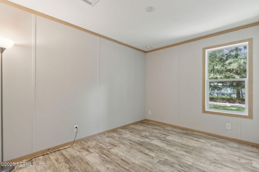 Spacious, unfurnished interior of a new home in , Yulee (Image 27).
