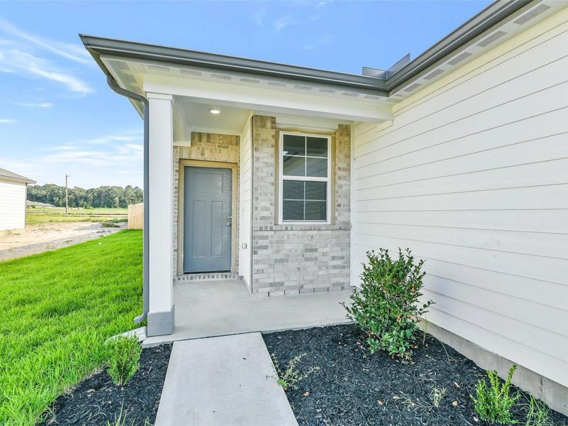 Exterior details and patio area of a home in Liberty Estates, Cleveland (Image 16).