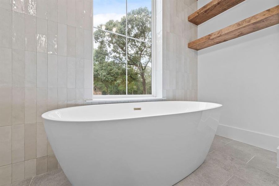 Spacious surroundings at the soaking tub.