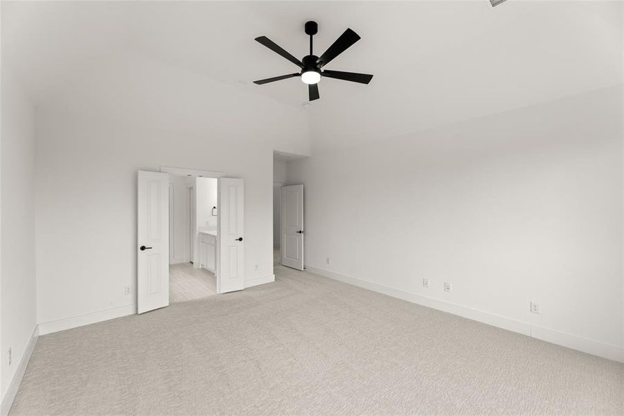 8720 Heartland-Primary Suite-2