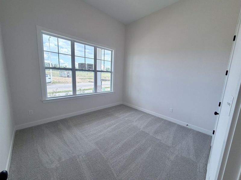 Spacious, unfurnished interior of a new home in Lockwood, Collierville (Image 21).