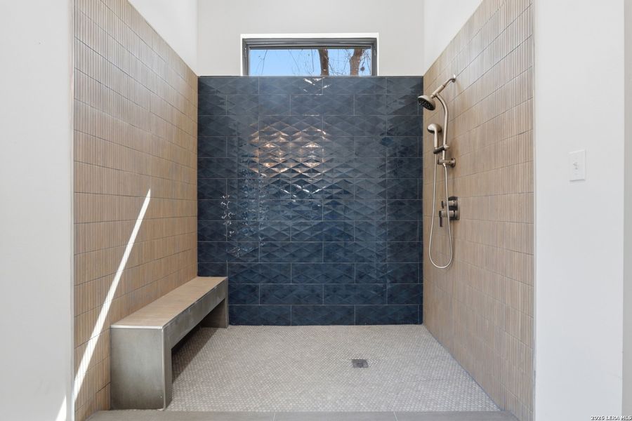 Image 44 of a home in .