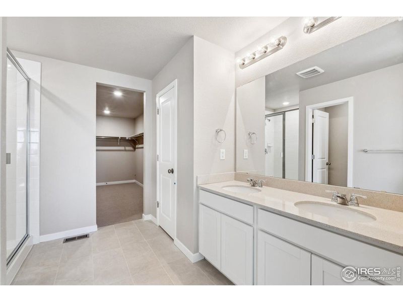 Furnished interior view inside a new home in The Overlook at Johnstown Farms, Johnstown (Image 4). Furnished interior view inside a new home in The Overlook at Johnstown Farms, Johnstown (Image 4).