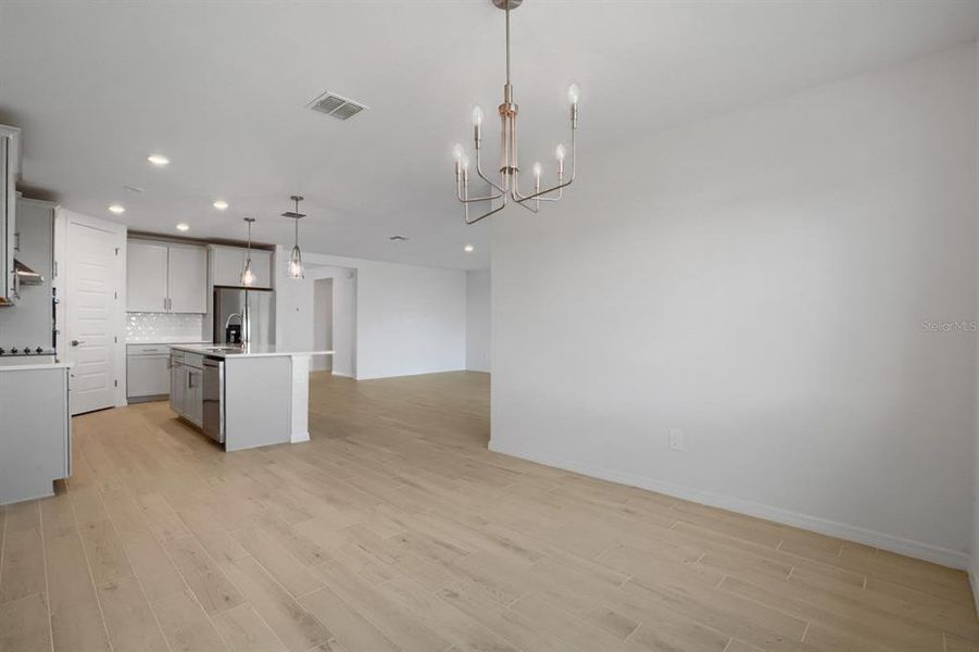 Spacious, unfurnished interior of a new home in , Bartow (Image 28). Spacious, unfurnished interior of a new home in , Bartow (Image 28).