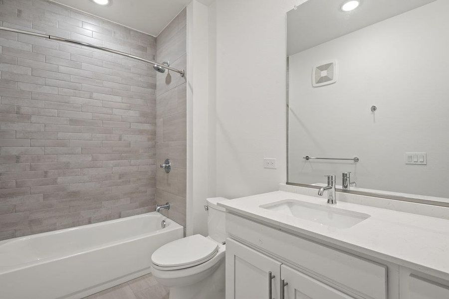 Images are for illustrative purposes only. Photos reflect a similar floor plan and are intended to convey the overall look and feel of the interiors.