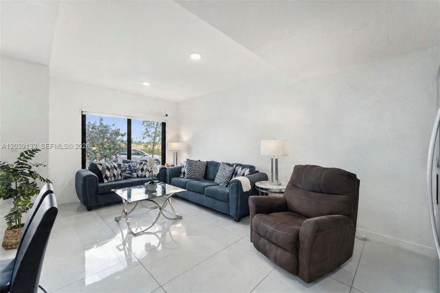Furnished interior view inside a new home in , Homestead (Image 11).