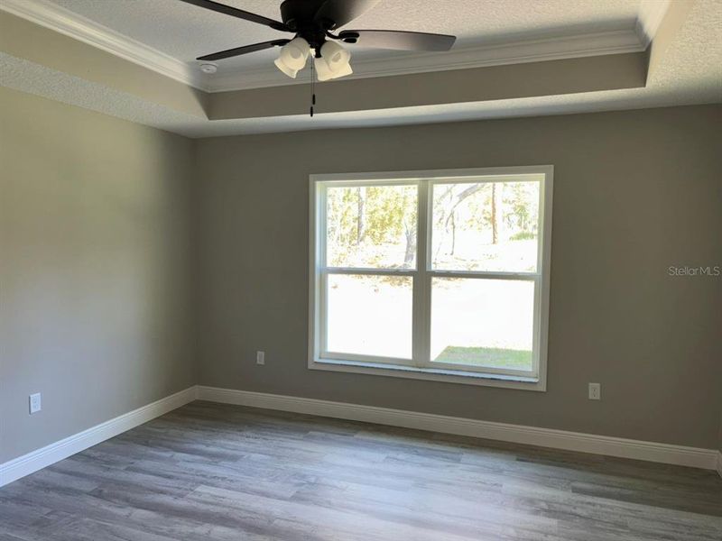 Spacious, unfurnished interior of a new home in , Dunnellon (Image 25).