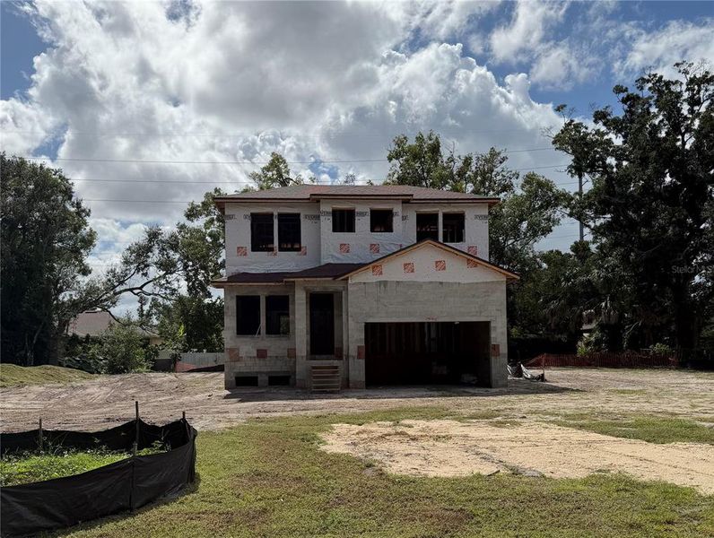 Image 4 of a home in . Image 4 of a home in .