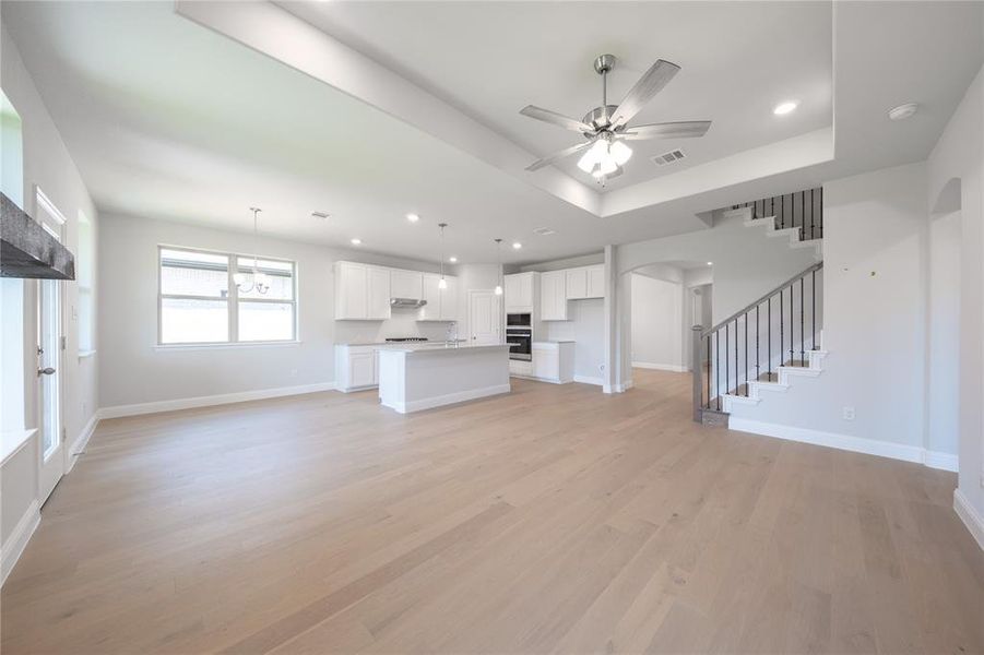 Image 23 of a home in Valencia on the Lake: Valencia 50s. Image 23 of a home in Valencia on the Lake: Valencia 50s.