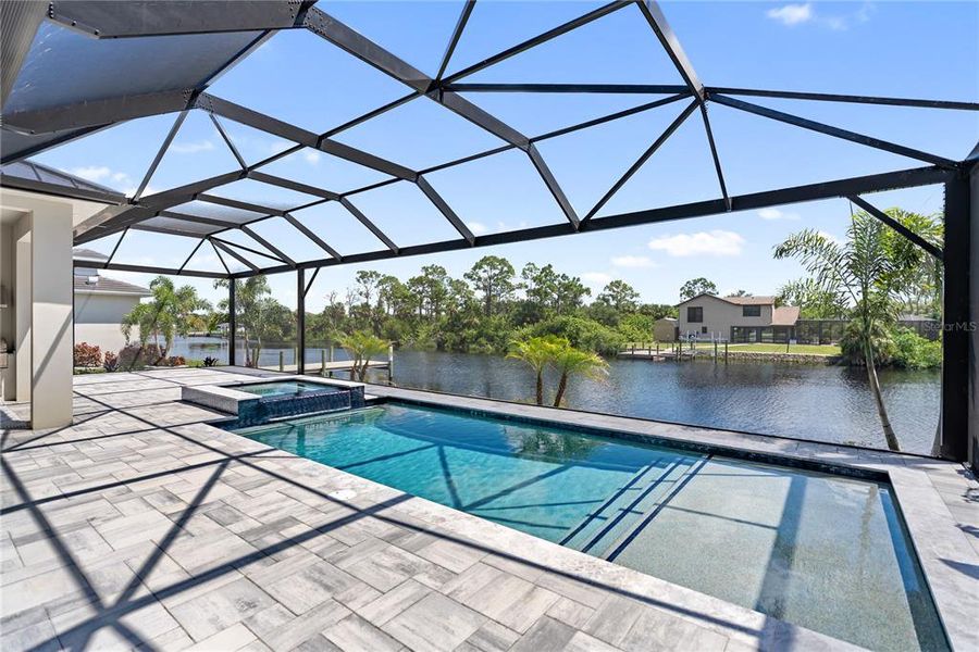 Exterior details and patio area of a home in , Port Charlotte (Image 4).