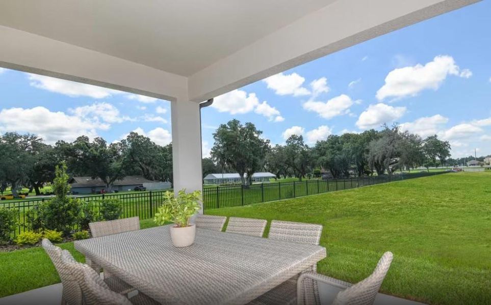 Image 16 of a home in Sun City Peachtree.