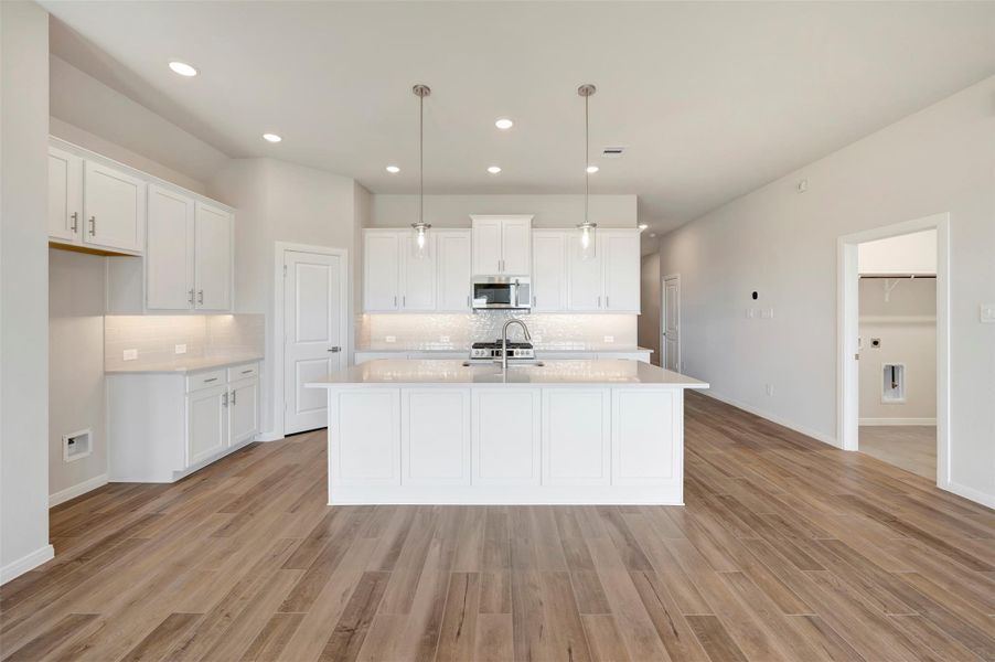 Furnished interior view inside a new home in The Grand Prairie 50’, Hockley (Image 8).