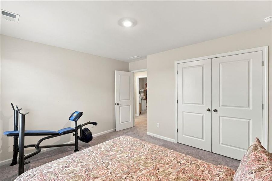 Furnished interior view inside a new home in Heritage Point, Hampton (Image 28).