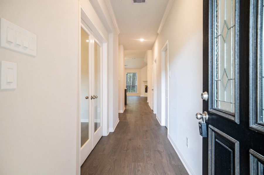 Spacious, unfurnished interior of a new home in , Bay City (Image 27). Spacious, unfurnished interior of a new home in , Bay City (Image 27).