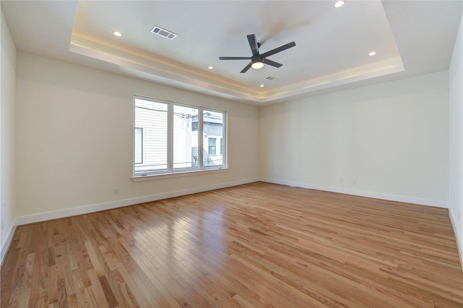 Spacious, unfurnished interior of a new home in , Houston (Image 36). Spacious, unfurnished interior of a new home in , Houston (Image 36).