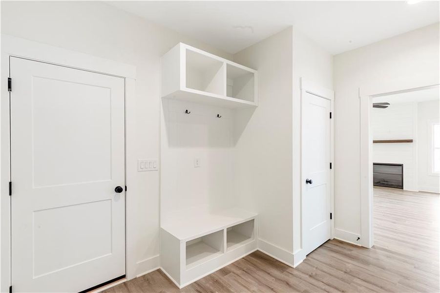 Furnished interior view inside a new home in , Dallas (Image 10).