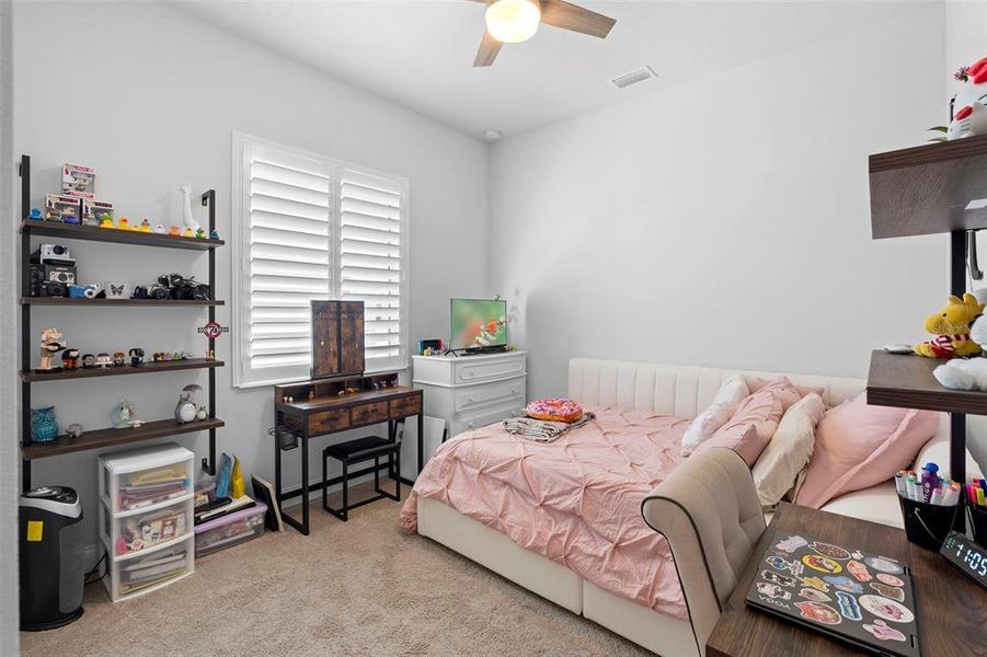 Furnished interior view inside a new home in The Reserve at Victoria, Deland (Image 38). Furnished interior view inside a new home in The Reserve at Victoria, Deland (Image 38).