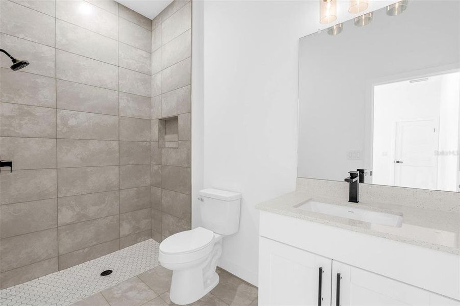 Furnished interior view inside a new home in , Citrus Springs (Image 6).