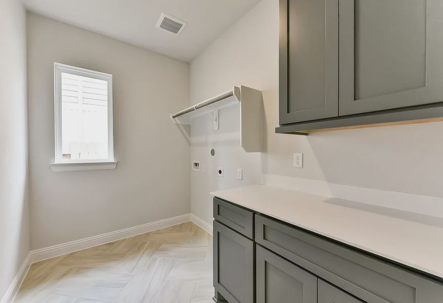 Plan 4039 laundry room - 12 of 17