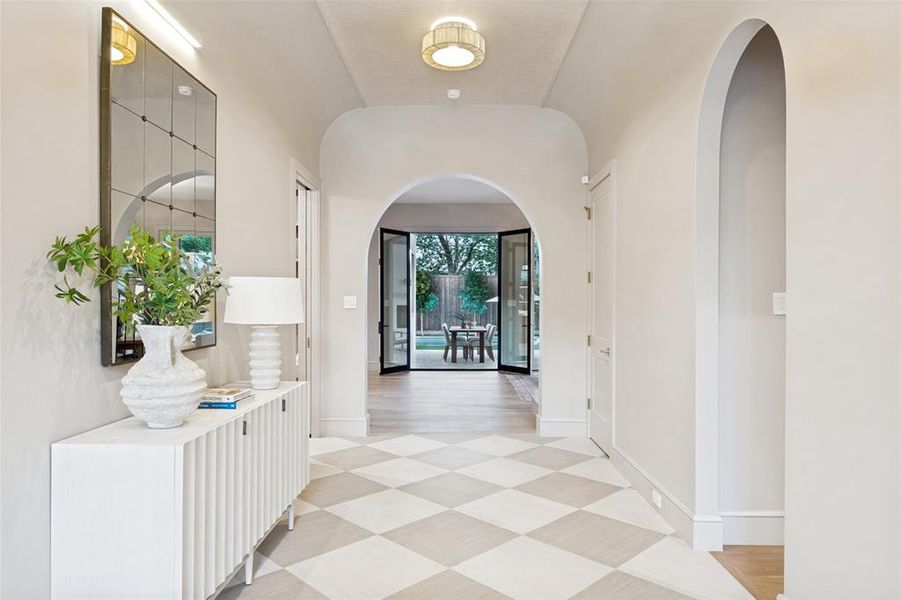 Furnished interior view inside a new home in , Dallas (Image 12).
