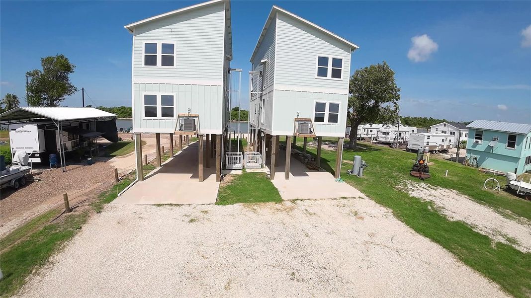 Exterior details and patio area of a home in , Matagorda (Image 18).