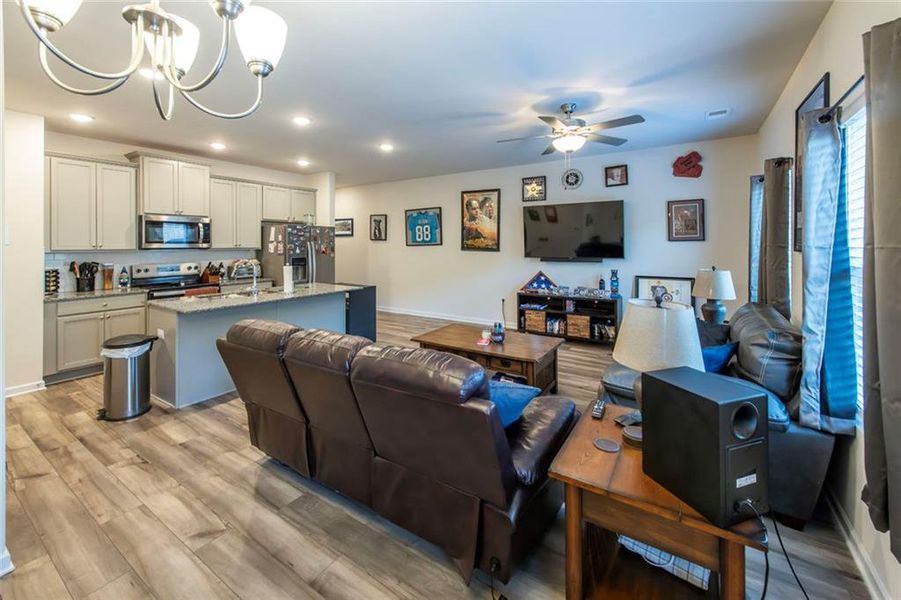 Furnished interior view inside a new home in , Villa Rica (Image 5).
