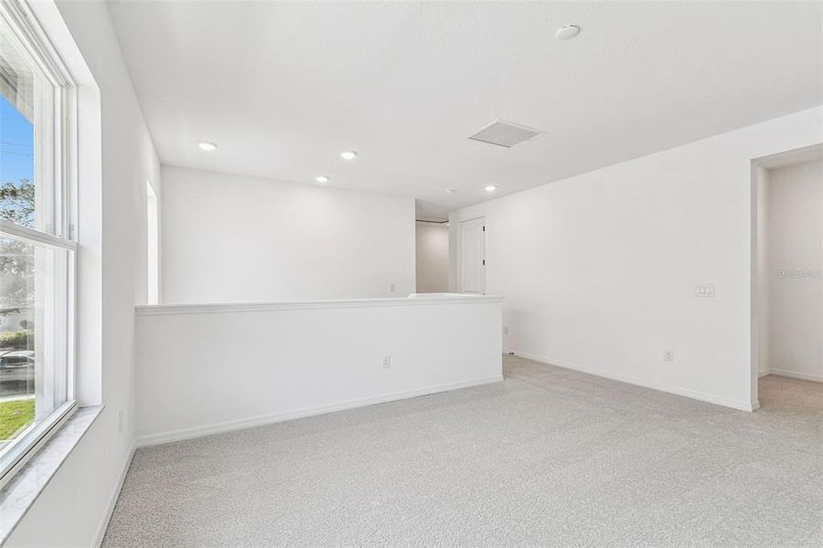 Spacious, unfurnished interior of a new home in City of Tampa, Tampa (Image 44).