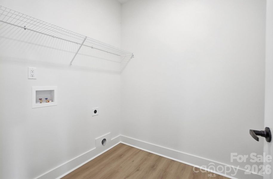 Laundry / Pantry Combo