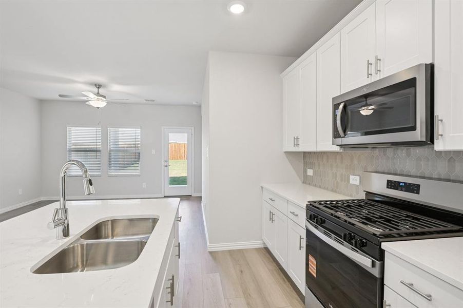 Photo is not of the actual home, but is an inspirational photo of builder’s model home and may depict options, furnishings, and/or decorator features that are not included.