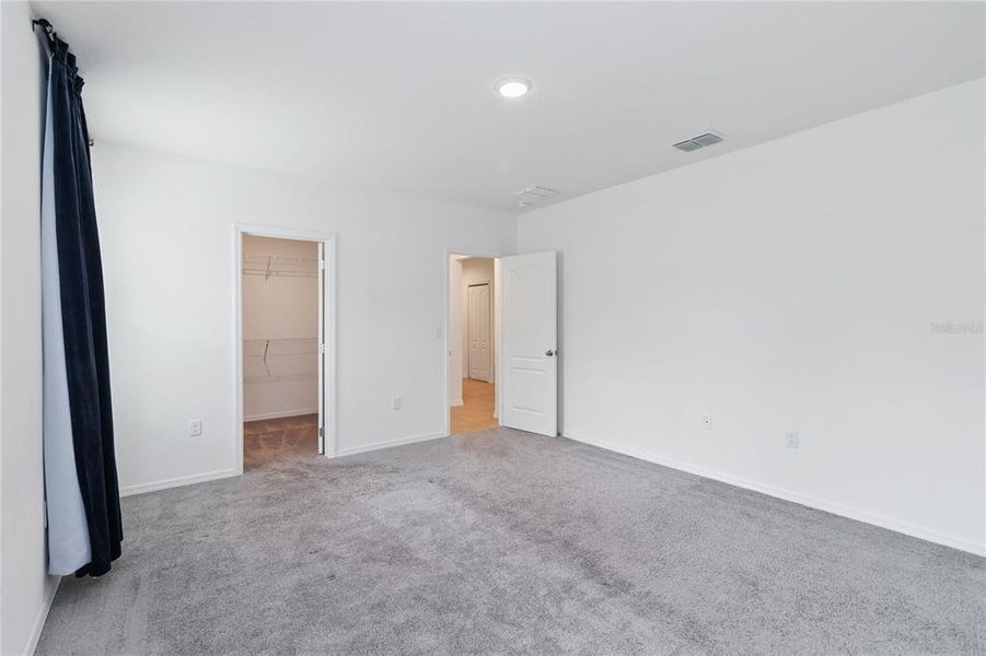 Spacious, unfurnished interior of a new home in , Davenport (Image 25). Spacious, unfurnished interior of a new home in , Davenport (Image 25).
