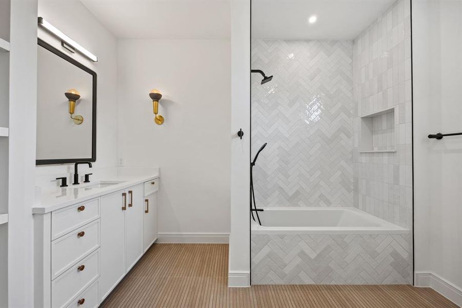 Furnished interior view inside a new home in , Dallas (Image 7). Furnished interior view inside a new home in , Dallas (Image 7).