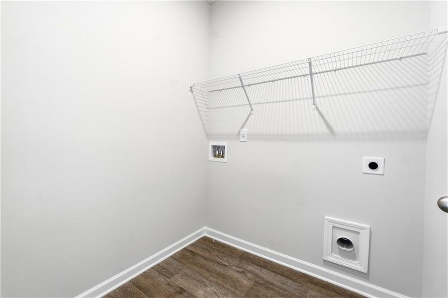 Spacious, unfurnished interior of a new home in Carolina, Palmetto (Image 19). Spacious, unfurnished interior of a new home in Carolina, Palmetto (Image 19).