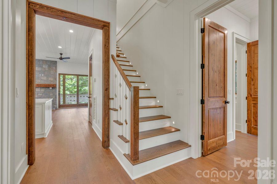 Spacious, unfurnished interior of a new home in , Blowing Rock (Image 31).
