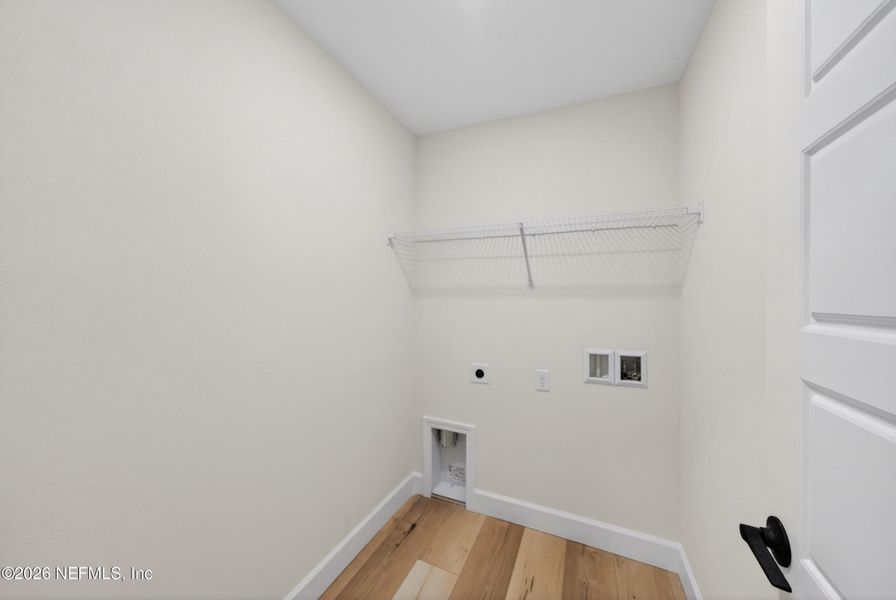 Spacious, unfurnished interior of a new home in , Jacksonville (Image 28). Spacious, unfurnished interior of a new home in , Jacksonville (Image 28).