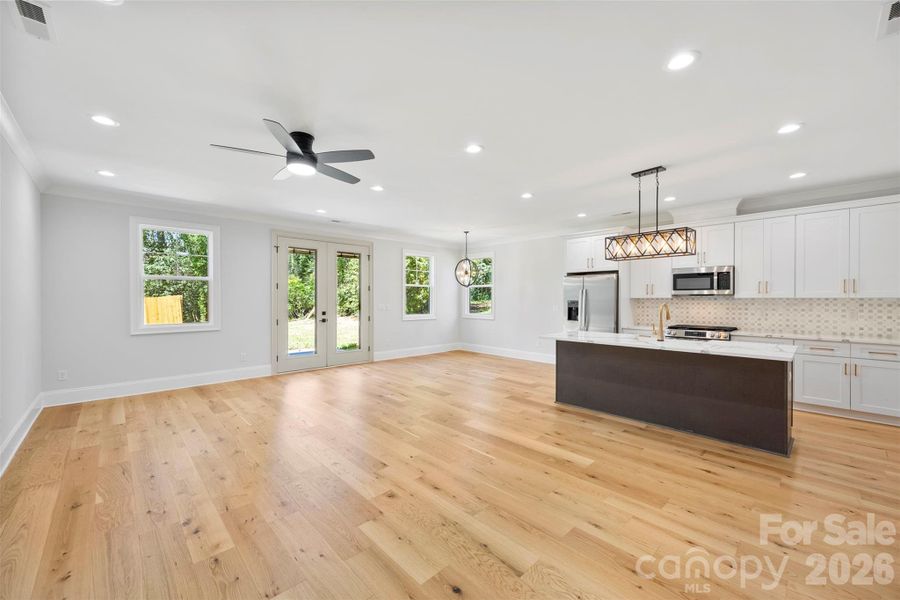 1331 Condon St, Charlotte, NC 28216