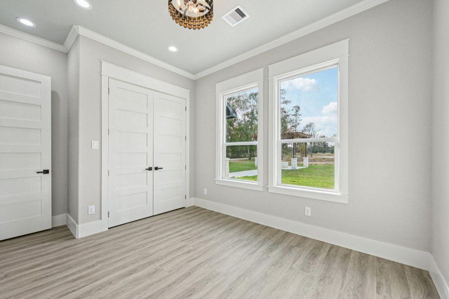 Spacious, unfurnished interior of a new home in , Dayton (Image 30).