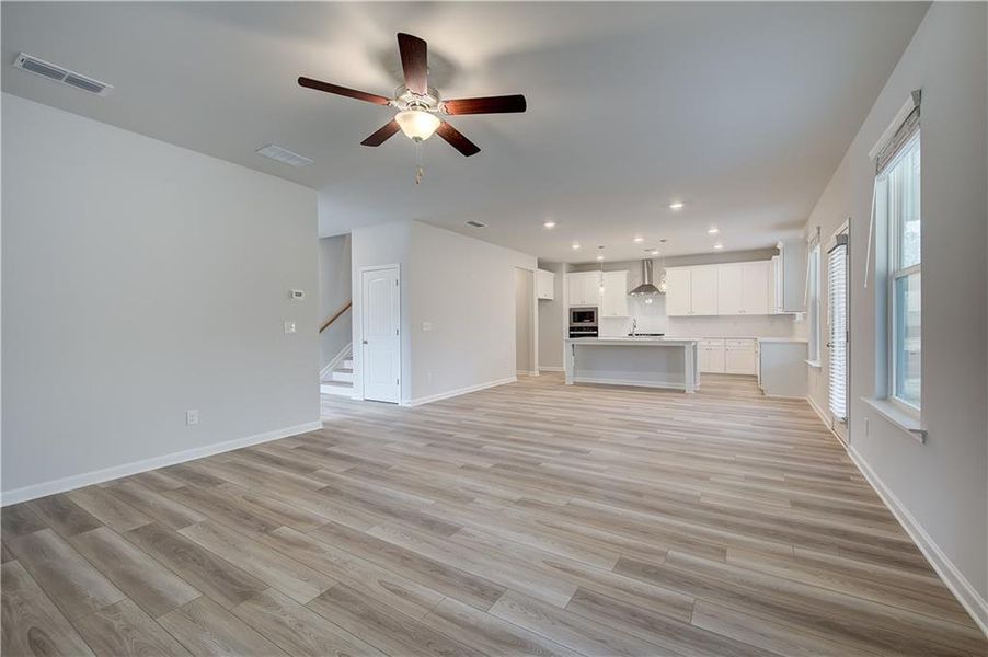 Spacious, unfurnished interior of a new home in Hamilton Lakes, Lawrenceville (Image 22).