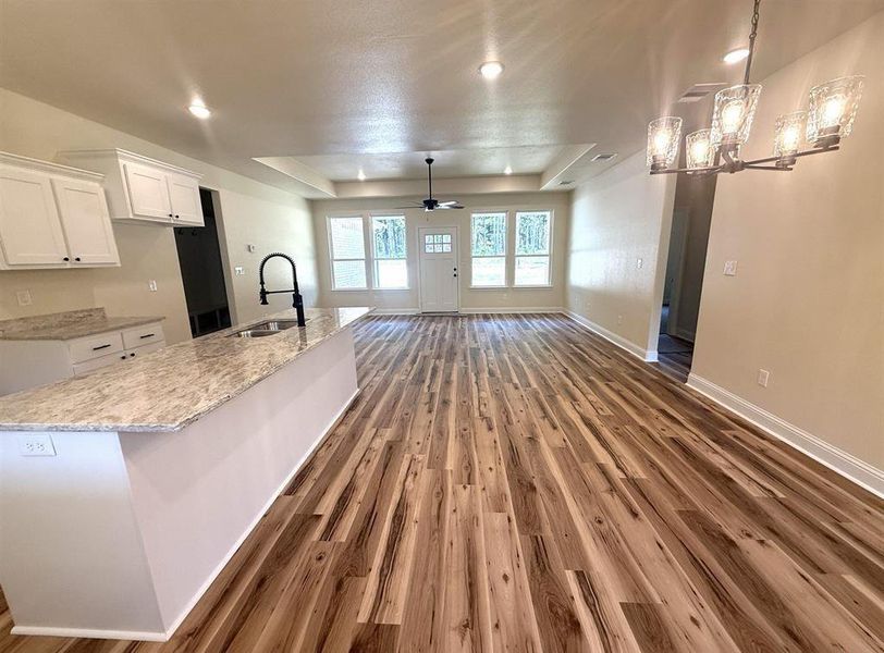 Spacious, unfurnished interior of a new home in , Pittsburg (Image 6).