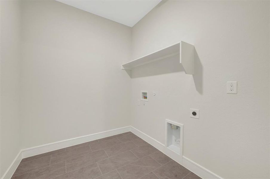Spacious, unfurnished interior of a new home in Wellington, Haslet (Image 37). Spacious, unfurnished interior of a new home in Wellington, Haslet (Image 37).