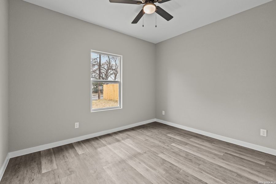 Spacious, unfurnished interior of a new home in , San Antonio (Image 22).